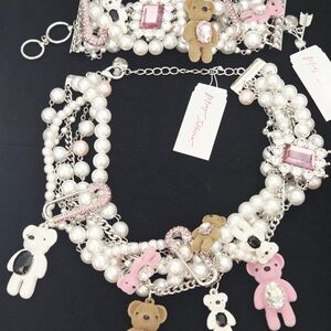 NWT Betsey Johnson Pearl and Teddy Bear Charm Necklace and Bracelet Set